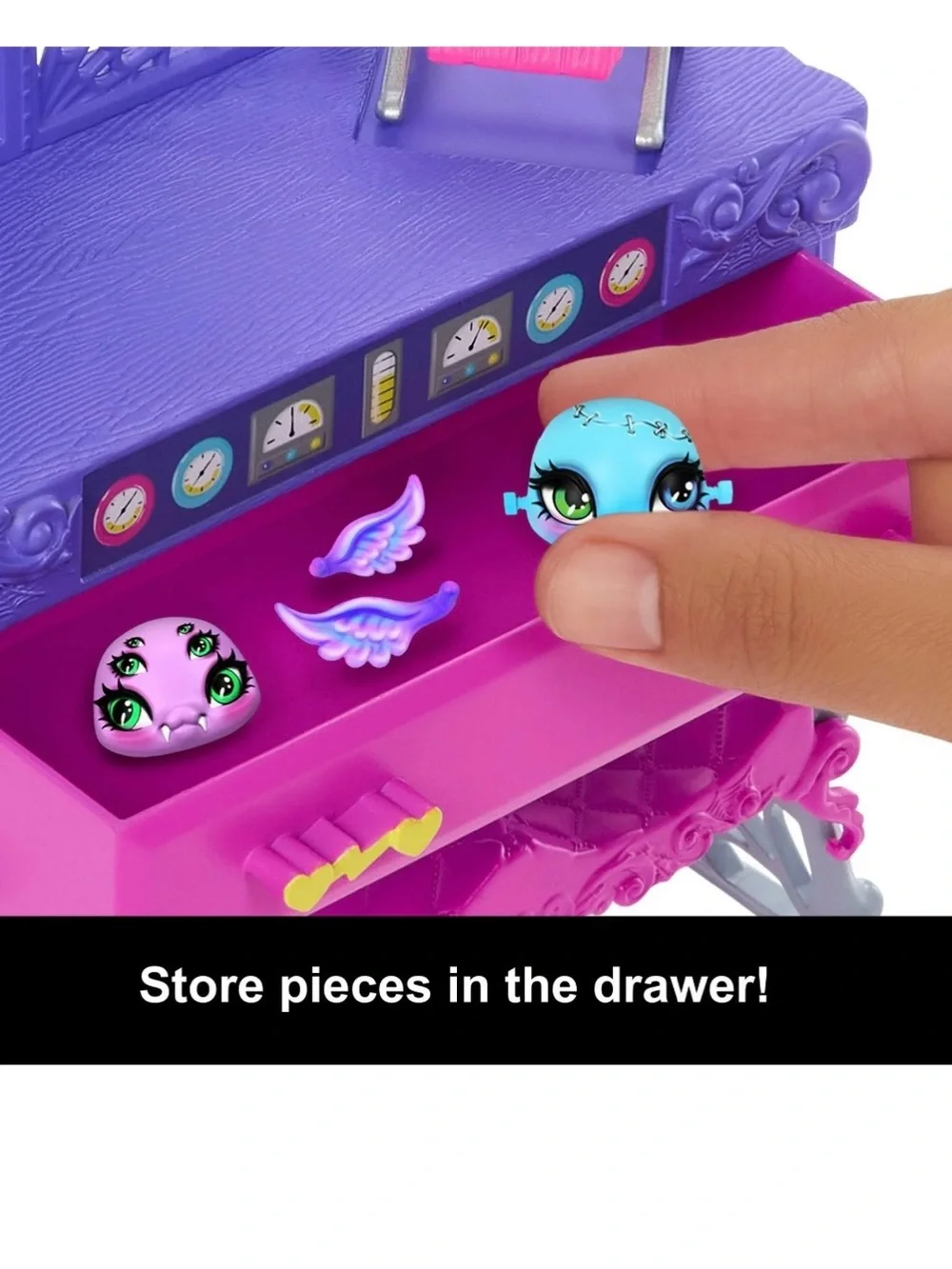 Monster High Frankie Stein Make A Monster Pet Doll Playset 30+ Accessories *NEW*
